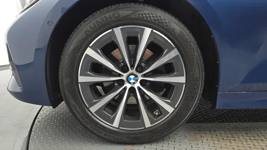 BMW 3 Series (G20) 320i 2020 5