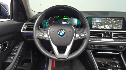 BMW 3 Series (G20) 320i 2020 13