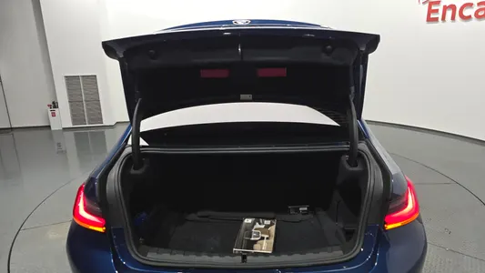 BMW 3 Series (G20) 320i 2020 20