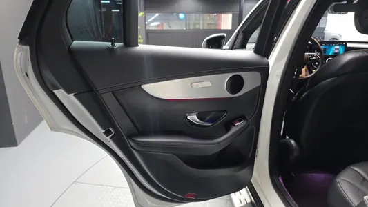 Mercedes-Benz GLC-Class X253 GLC300e 4MATIC 2021 25