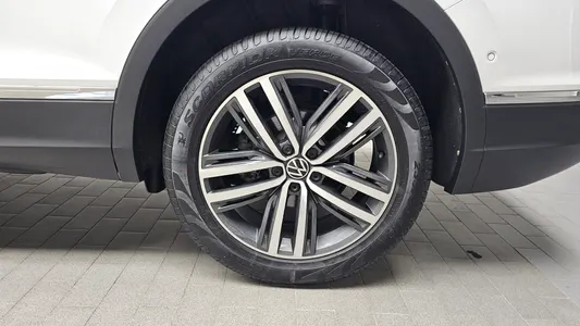 Volkswagen 티구안 올스페이스 2.0 TSI 2024 21