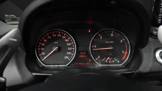 BMW 1 Series (E82) 120d 2012 8