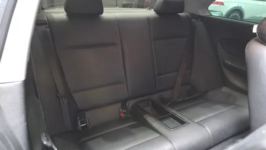 BMW 1 Series (E82) 120d 2012 12