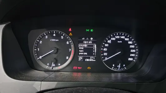 Hyundai LF LPI 2014 8