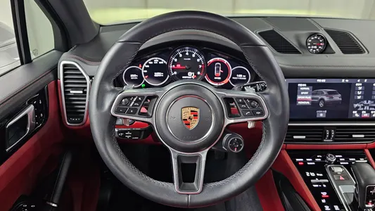 Porsche (PO536) 3.0 2020 13