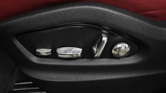 Porsche (PO536) 3.0 2020 31