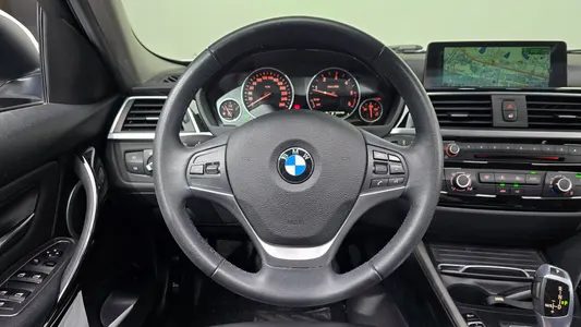 BMW 3 Series (F30) 320d ED 2015 13