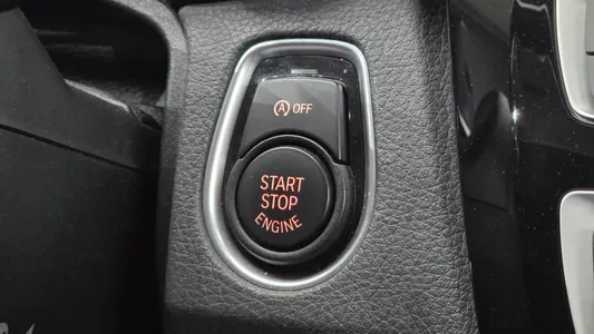 BMW 3 Series (F30) 320d ED 2015 20