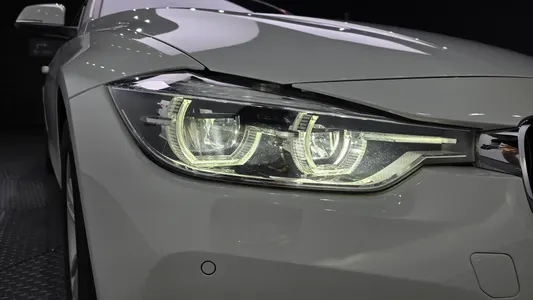 BMW 3 Series (F30) 320d ED 2015 22
