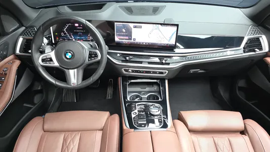 BMW X5 (G05) xDrive 40i M 2026 7
