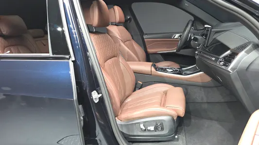 BMW X5 (G05) xDrive 40i M 2026 11