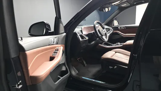 BMW X5 (G05) xDrive 40i M 2026 10