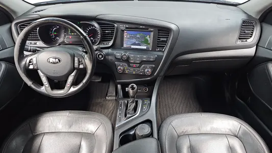 Kia K5 2013 7