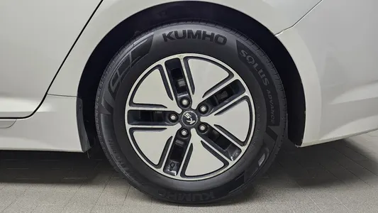 Kia K5 2013 21
