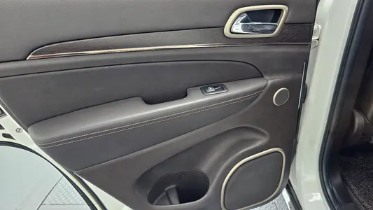 Jeep 그랜드 체로키 3.0 2014 25