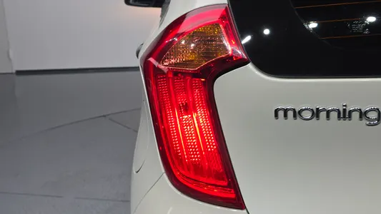 Kia 모닝 2014 23