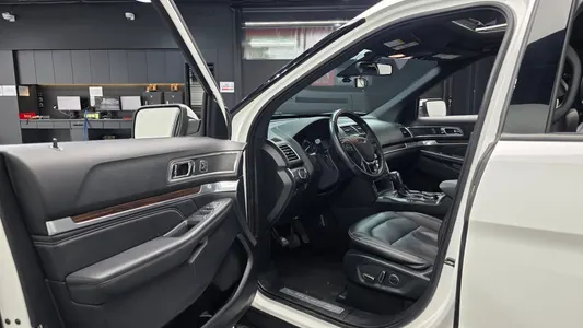Ford 익스플로러 2.3 4WD 2018 10