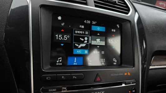 Ford 익스플로러 2.3 4WD 2018 16