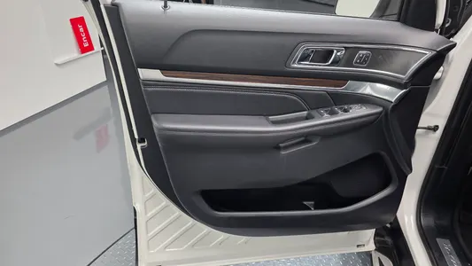 Ford 익스플로러 2.3 4WD 2018 24