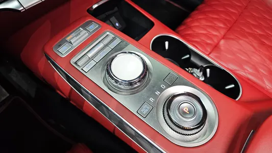Genesis GV70 3.5T AWD 2022 9