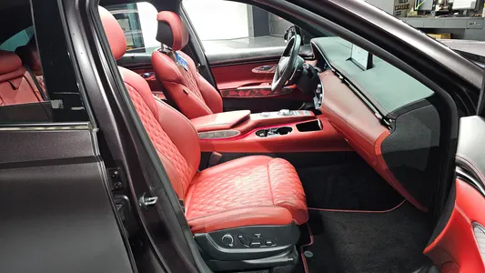 Genesis GV70 3.5T AWD 2022 27