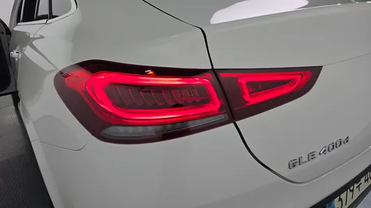Mercedes-Benz GLE-Class W167 GLE400d 4MATIC 2021 23