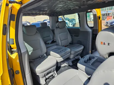 Hyundai Grand Starex 2015 9