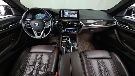 BMW 5 Series (G30) 530d M 2018 7