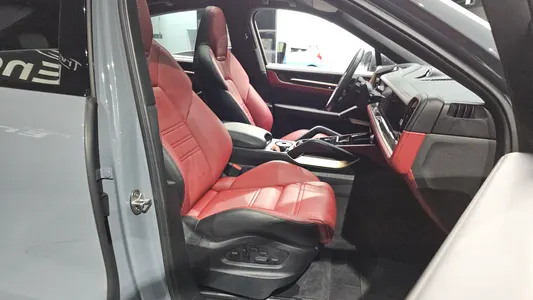 Porsche (PO536) 3.0 2024 12