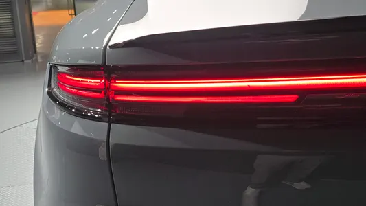 Porsche (PO536) 3.0 2024 23