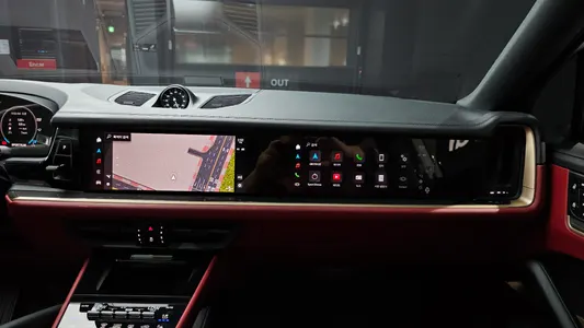 Porsche (PO536) 3.0 2024 34