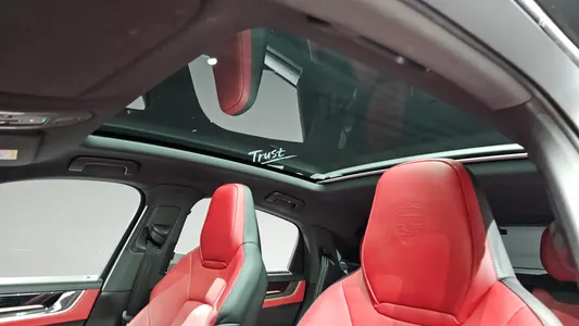 Porsche (PO536) 3.0 2024 36