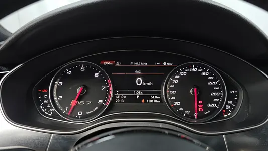 Audi RS 7 4.0 TFSI 2014 8