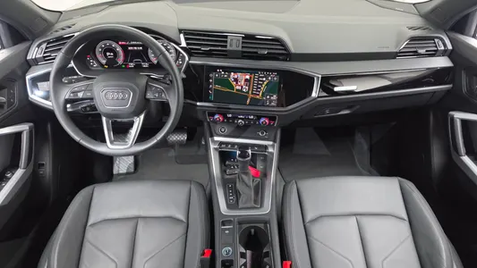 Audi Q3 (F3) 40 TFSI 2025 7