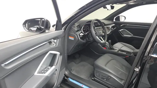 Audi Q3 (F3) 40 TFSI 2025 10