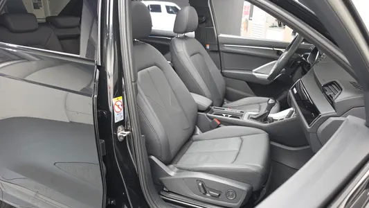 Audi Q3 (F3) 40 TFSI 2025 26