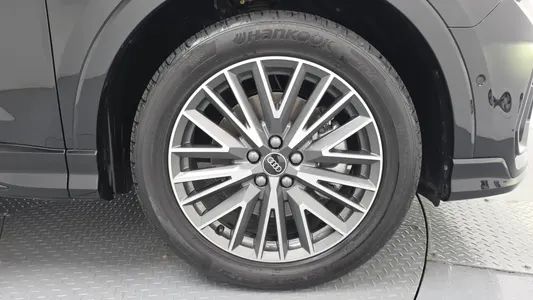 Audi Q3 (F3) 40 TFSI 2025 21