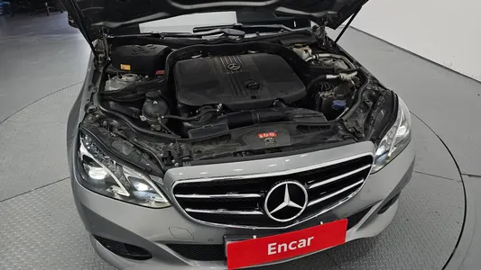 Mercedes-Benz E-Class W212 E220 2015 6
