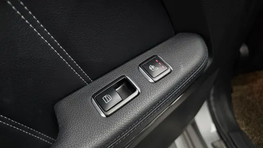 Mercedes-Benz E-Class W212 E220 2015 20