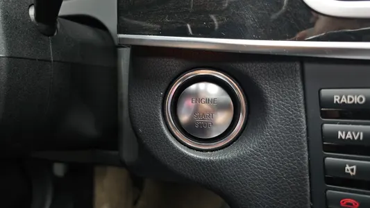Mercedes-Benz E-Class W212 E220 2015 30