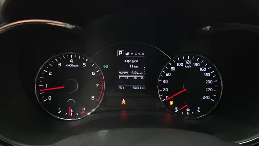 Kia K3 2017 8