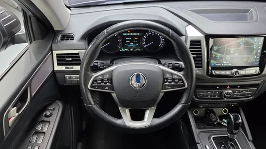 KG Mobility 렉스턴 스포츠 2.2 2WD 2018 13