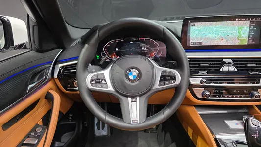BMW 5 Series (G30) 520i M 2023 13