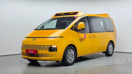 Hyundai Staria L3.5 2023