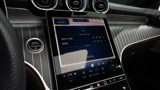 Mercedes-Benz GLC-Class X254 GLC300 4MATIC 2025 34