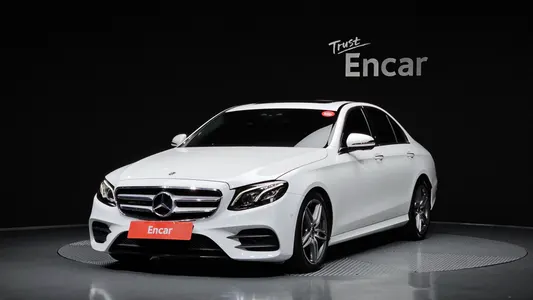 Mercedes-Benz E-Class W213 E300 AMG Line 2018
