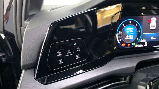 Volkswagen 8 2.0 TDI 2022 17