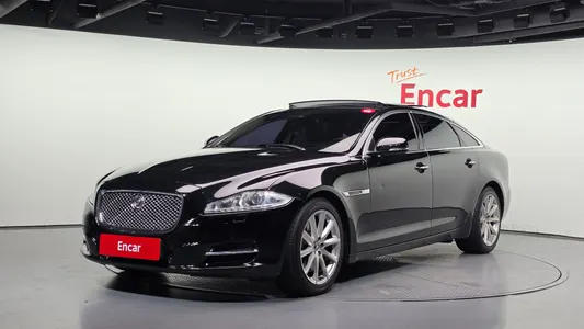 Jaguar All New XJ 3.0D LWB 2013
