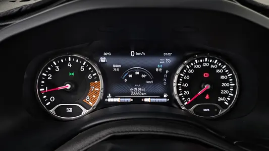 Jeep 레니게이드 1.3 2023 8