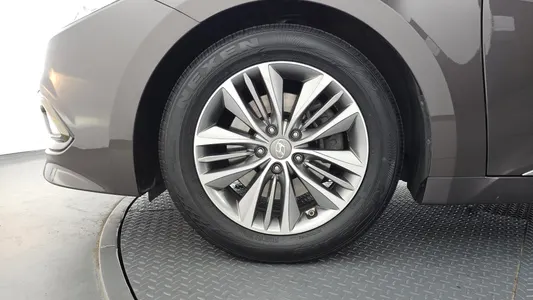 Hyundai Grandeur HG HG240 2015 5